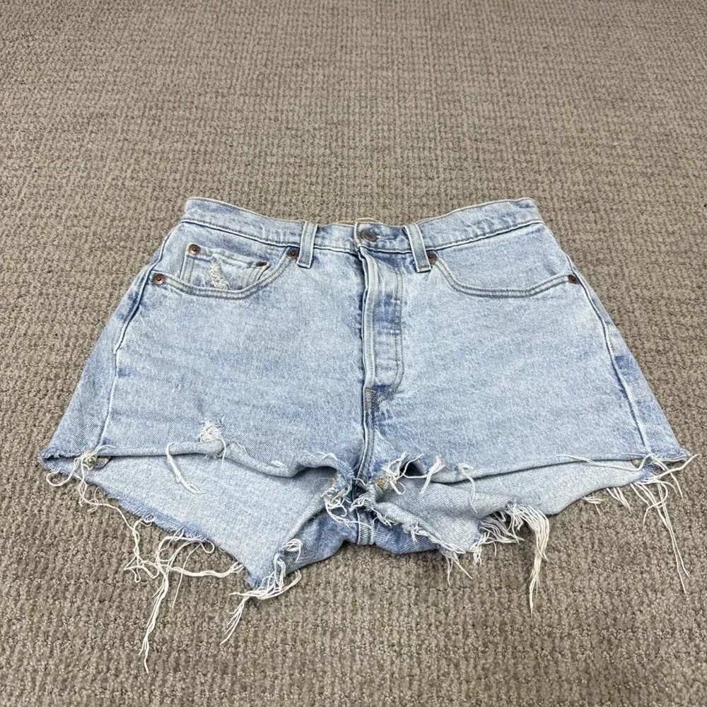 Levi’s 501 Shorts Blue 5 Button Fly Pockets Women’s Size 26